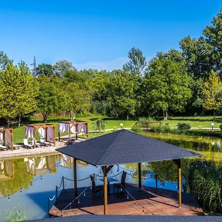 Session Ξενοδοχείο Ráckeve