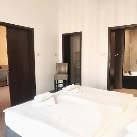 Session Hotel