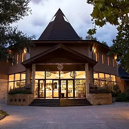 Session Hotel 4*